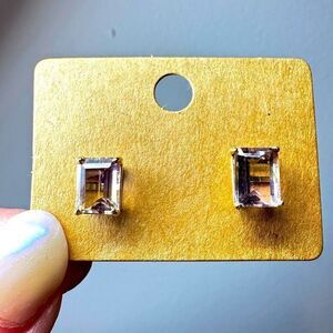 NWOT 5ctw genuine vvs quality ametrine stud earrings in 14k yellow gold!
